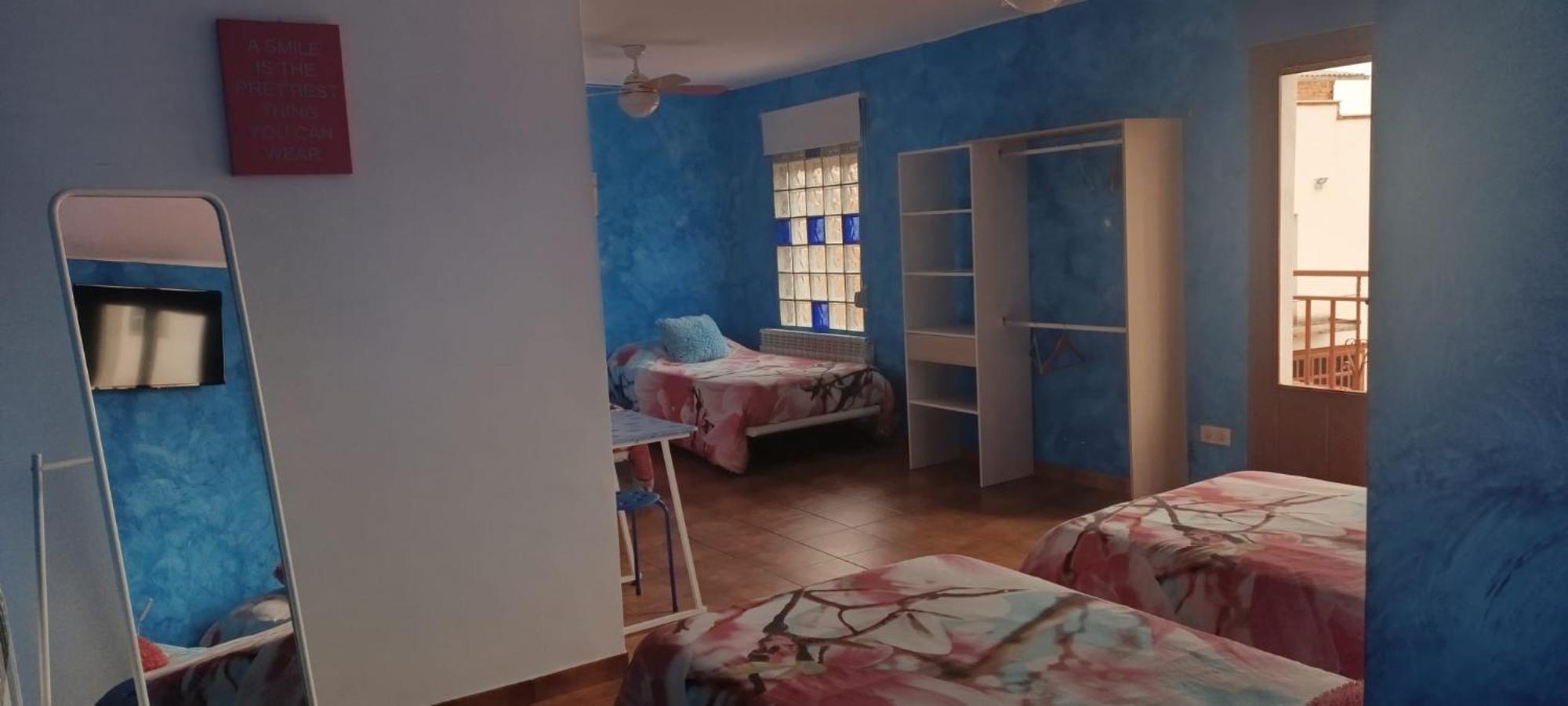Hostal A La Sombra Del Laurel Наваррете Экстерьер фото