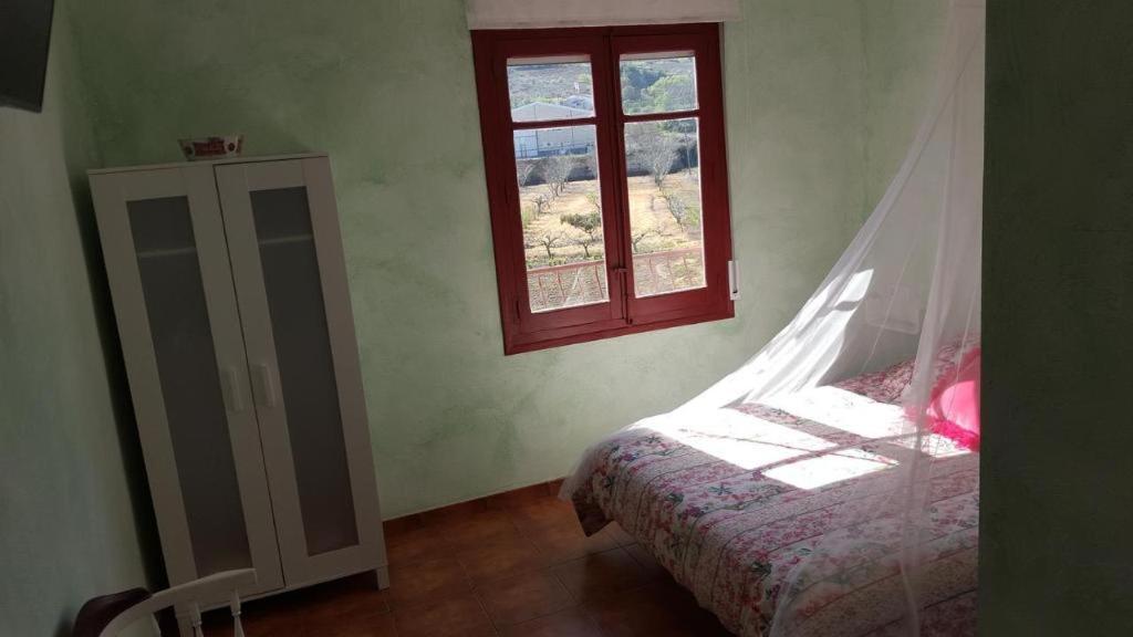 Hostal A La Sombra Del Laurel Наваррете Экстерьер фото