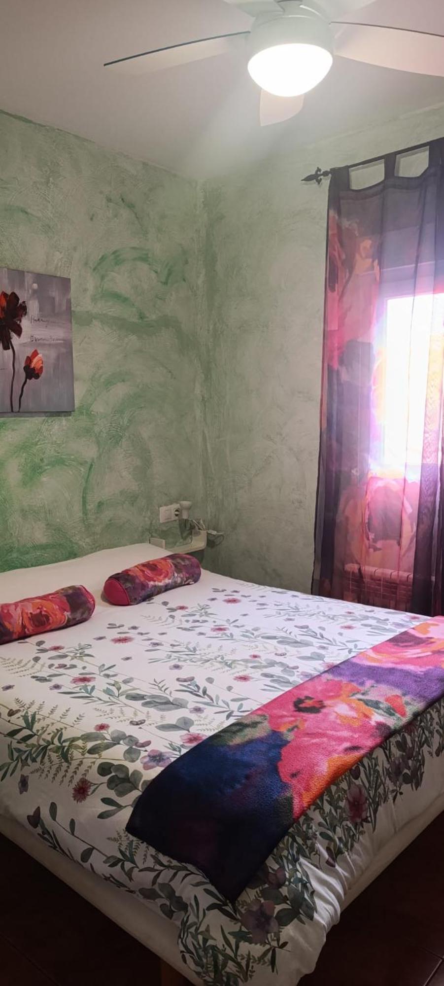 Hostal A La Sombra Del Laurel Наваррете Экстерьер фото