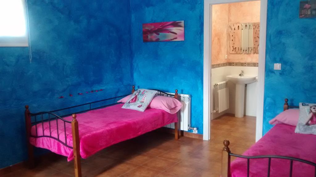 Hostal A La Sombra Del Laurel Наваррете Экстерьер фото